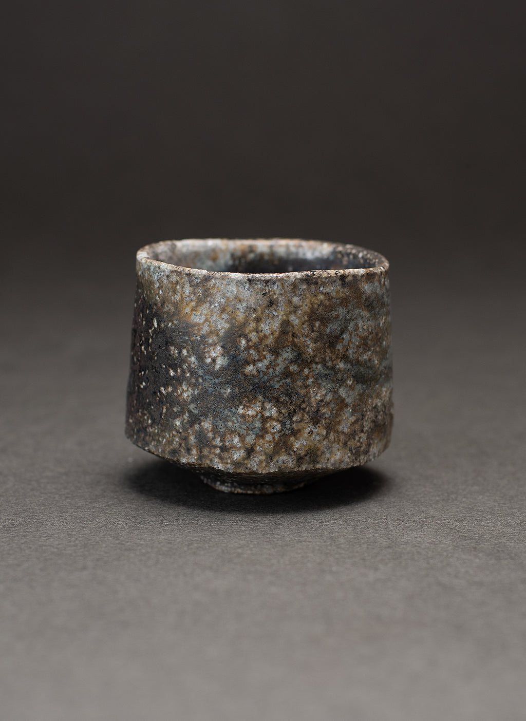 Coupe à saké (Guinomi) – Yakishime (Terre d'Echizen) A-10