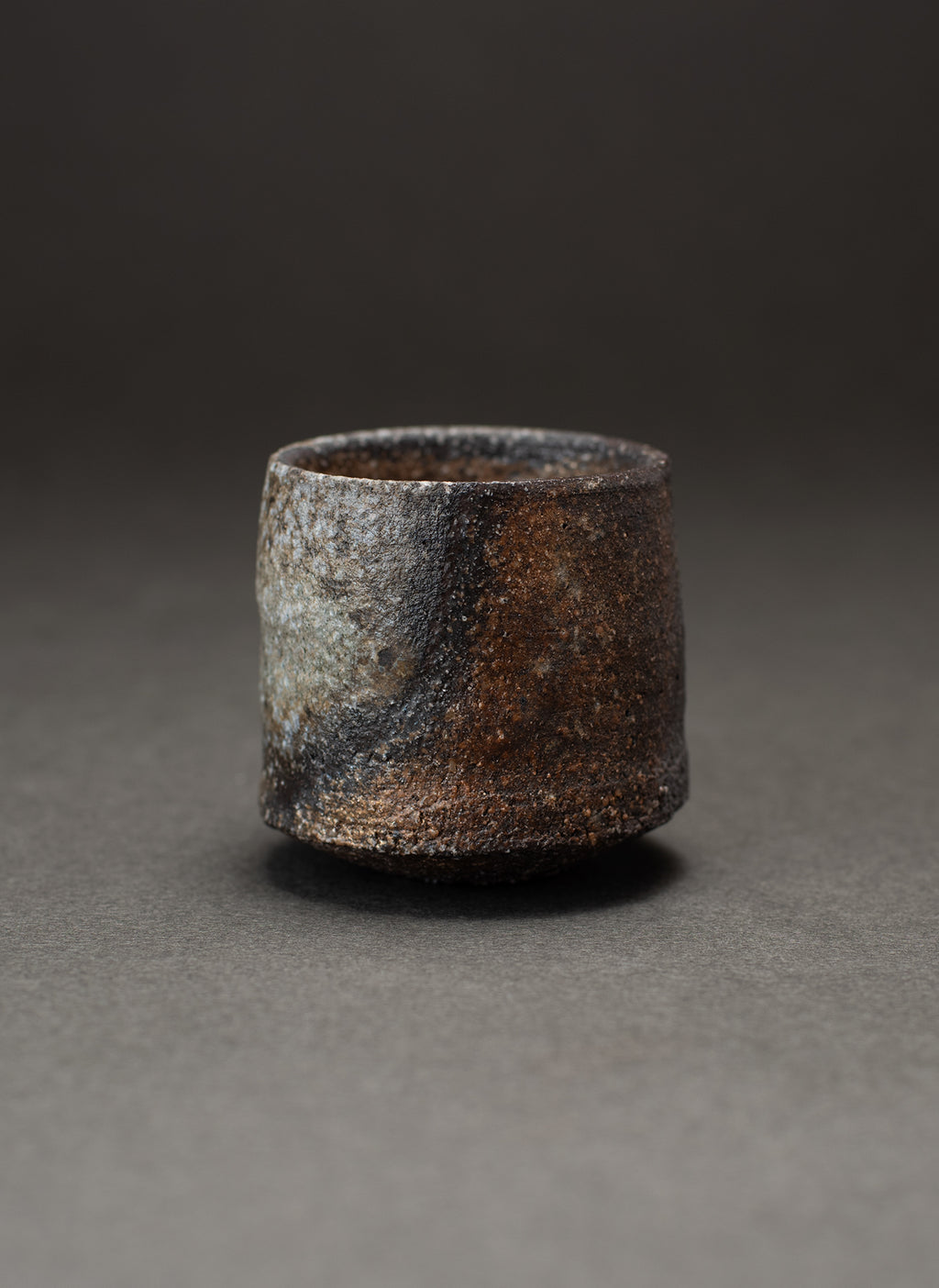 Coupe à saké (Guinomi) - Yakishime (Terre de Tamba) A-9