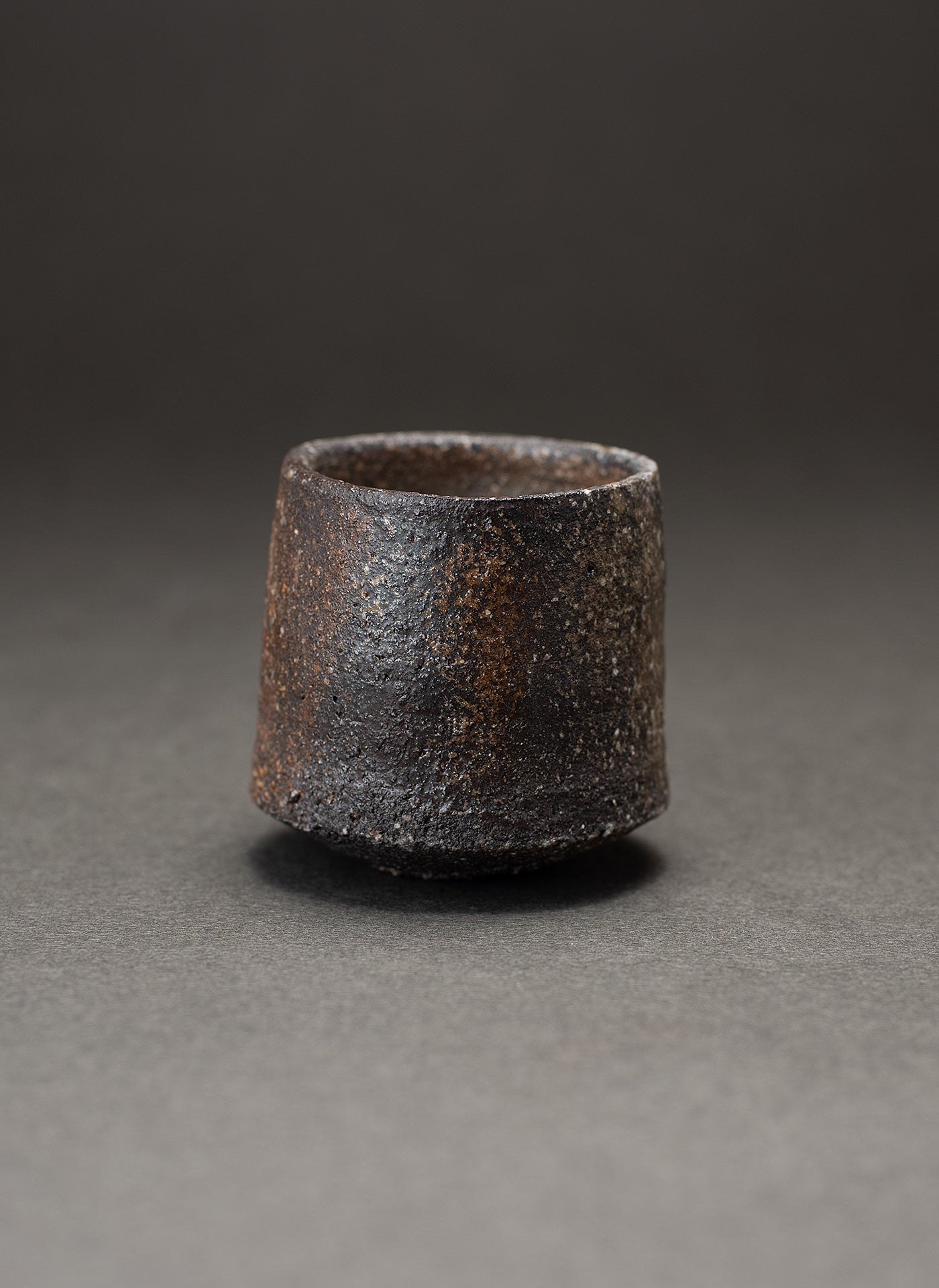 Coupe à saké (Guinomi) - Yakishime (Terre de Tamba) A-9