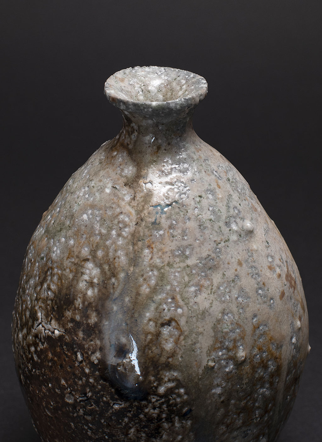 Sake carafe (Tokkuri) – Yakishime (Land of Shigaraki)