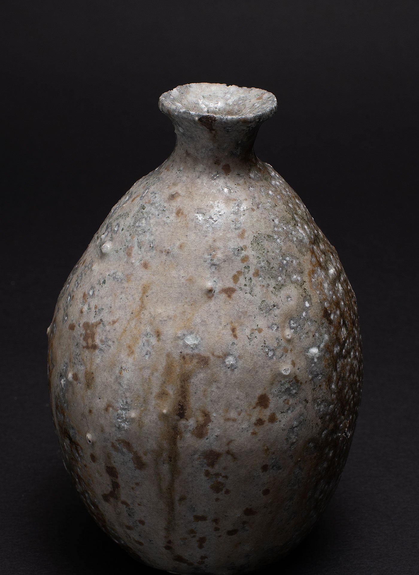 Sake carafe (Tokkuri) – Yakishime (Land of Shigaraki)