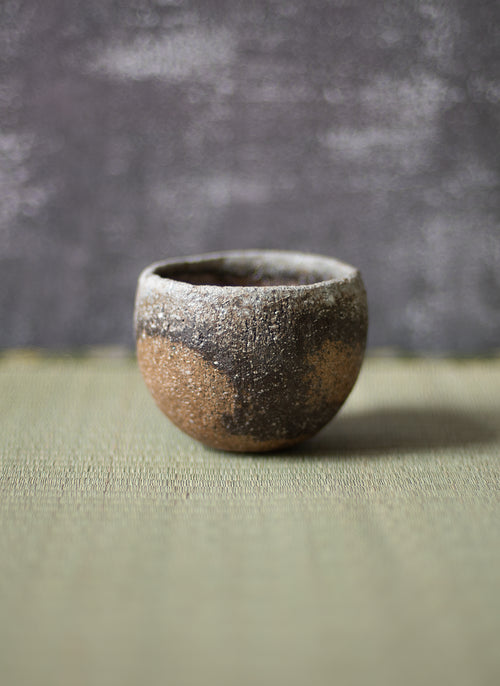 信楽土 焼締茶碗