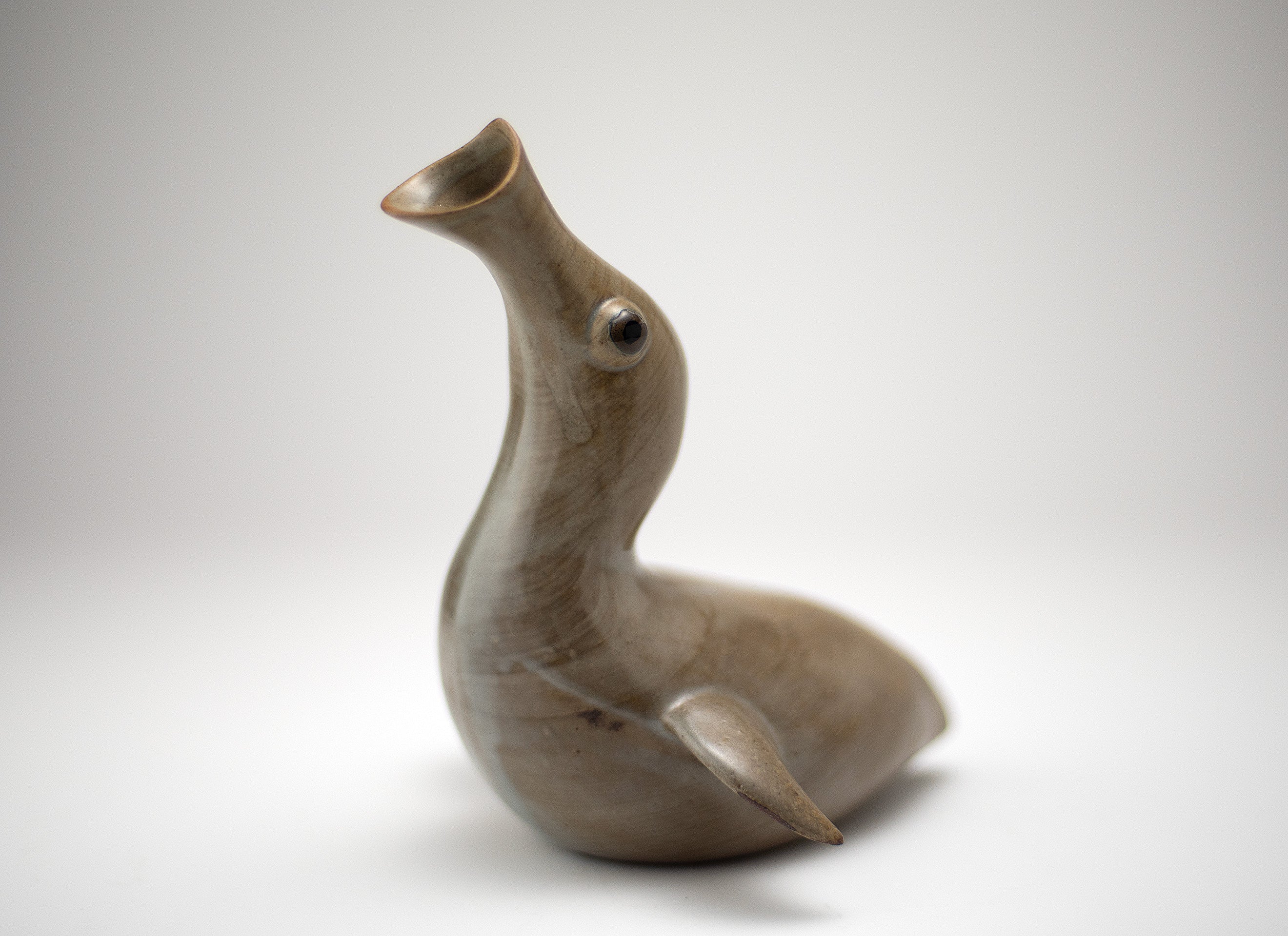 Récipient à saké en forme d’oiseau_C