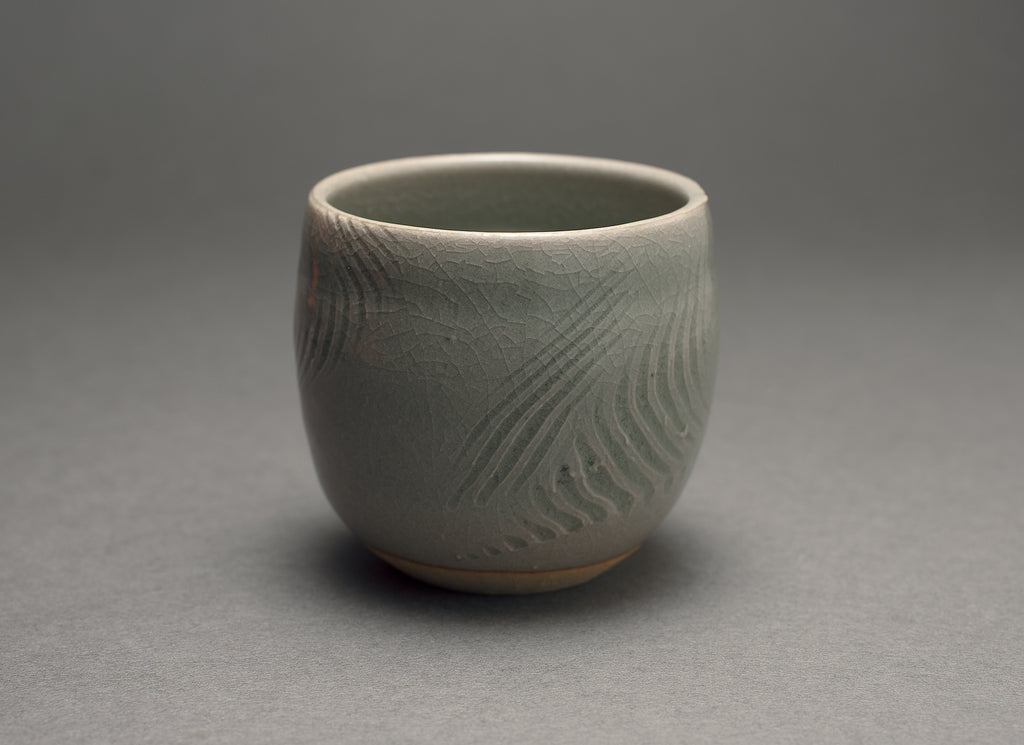 Tadanoumi yu flowing style engraved all purpose cut