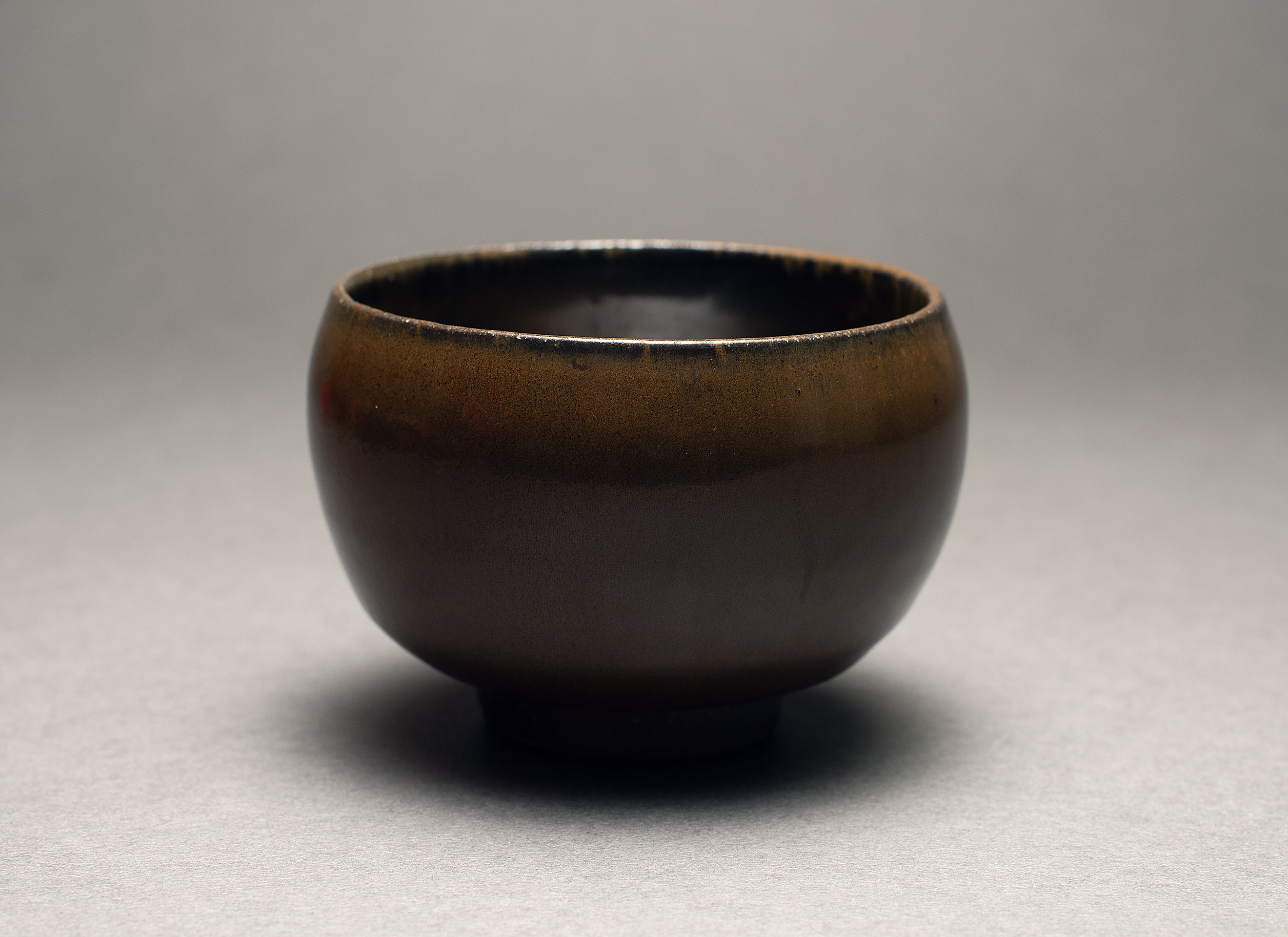 Tadanoumi Yu Iron glaze all-purpose coupe