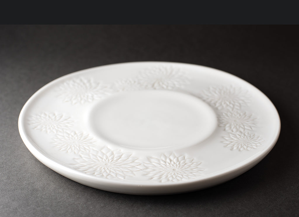 "Clay Cut", decorative floral plate