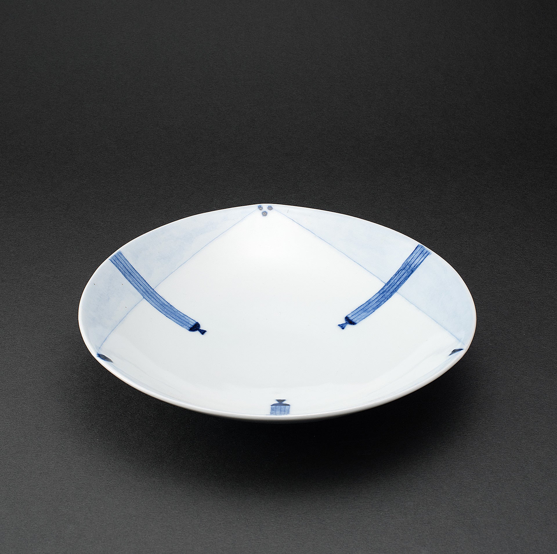 Ligne motif Porcelaine bleu sous couverte plat C