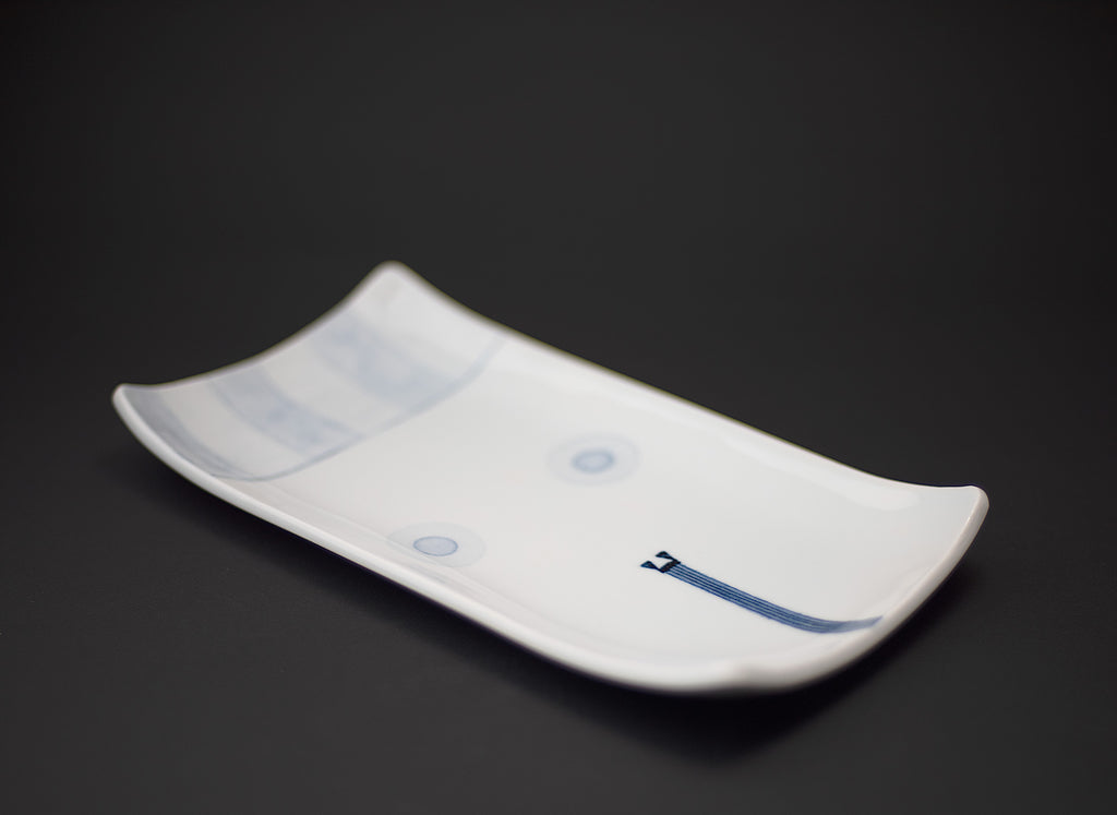 Ligne motif Porcelaine bleu sous couverte assiette rectangulaire